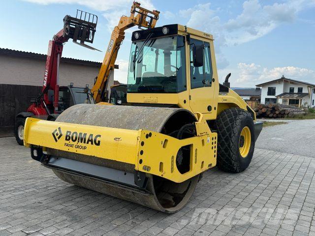 Bobcat 213 DH-4 Другие дорожные катки