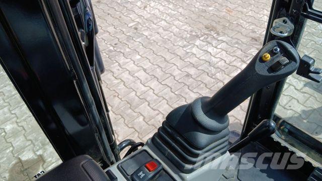 CAT 302 CR Строительная техника - Другие