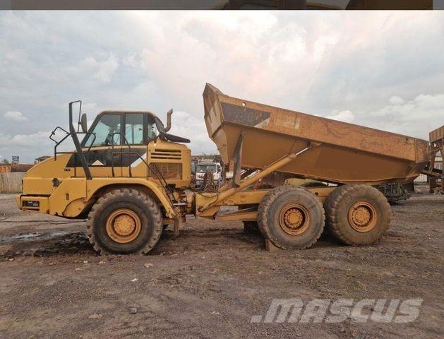 CAT 730 Шарнирно-сочленённые самосвалы