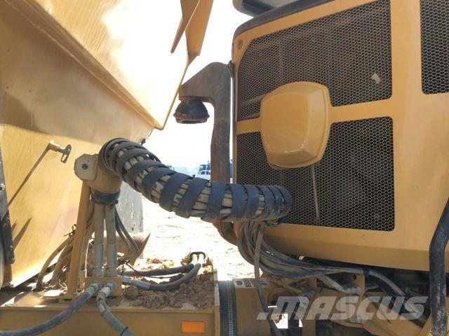 CAT 730 Строительная техника - Другие