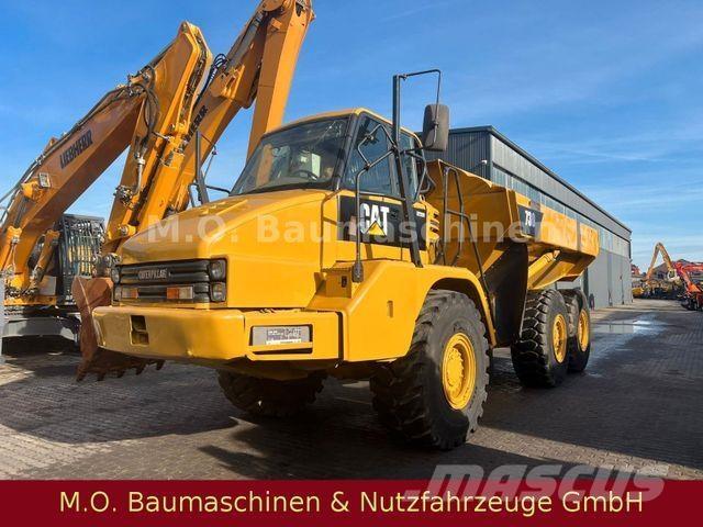 CAT 730 / Dumper Шарнирно-сочленённые самосвалы
