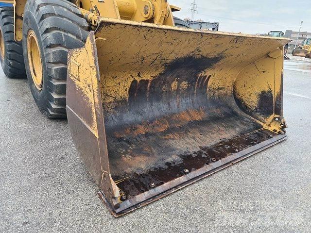 CAT 928F Фронтальные погрузчики