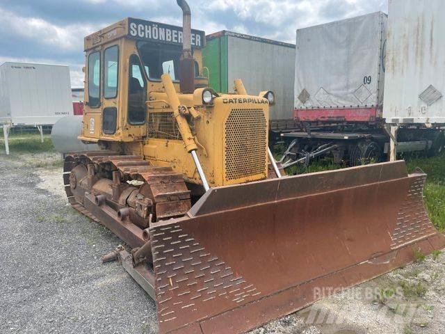 CAT D6D Гусеничные бульдозеры