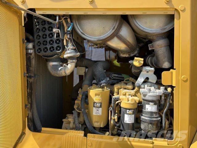 CAT D6K LGP Строительная техника - Другие