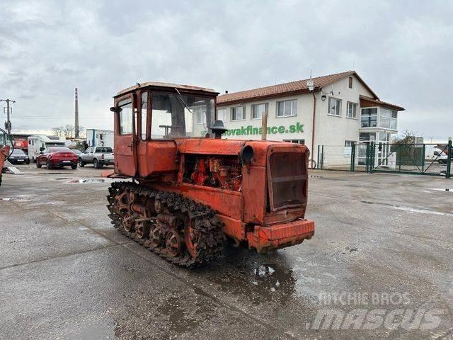  DT75 buldozer Гусеничные бульдозеры