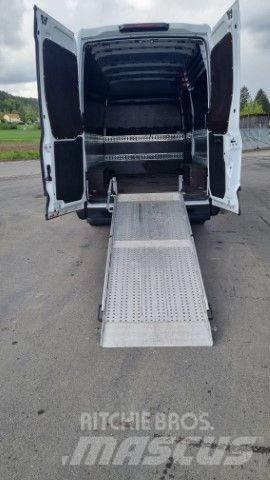 Iveco 35-170 Изотермический фургон