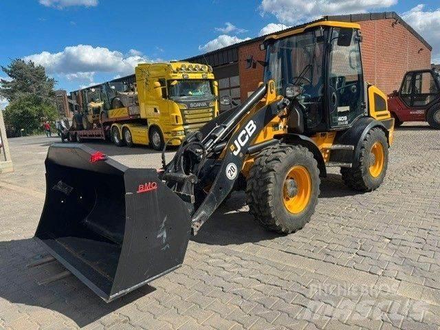 JCB 409 Фронтальные погрузчики