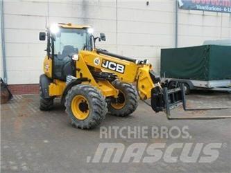 JCB TM220 Agri Фронтальные погрузчики