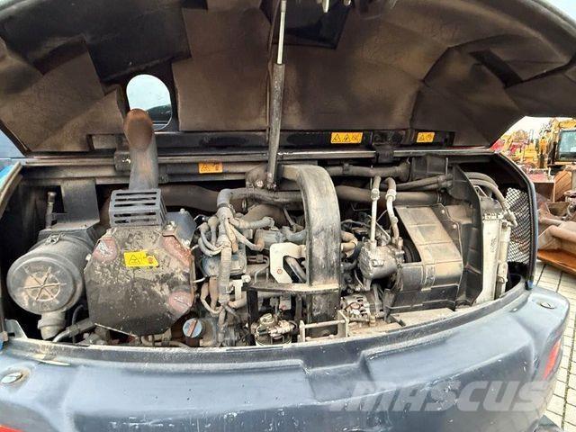 Kubota KX080-4 Мини-экскаваторы