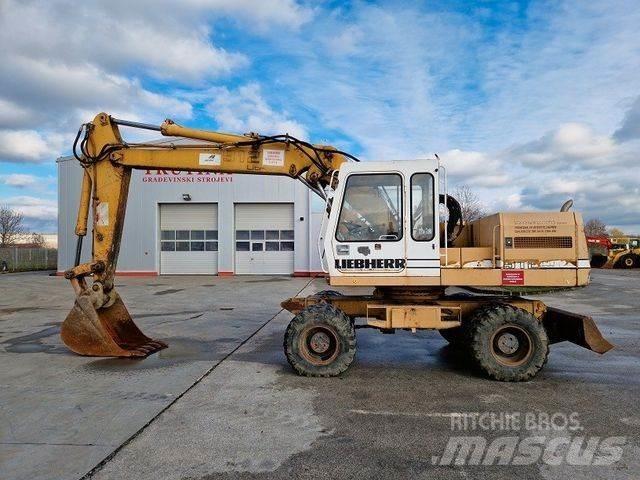 Liebherr A912 Колёсные экскаваторы