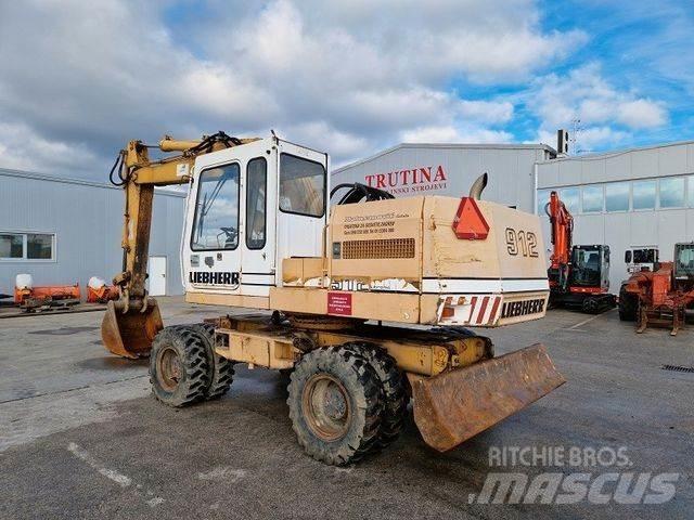 Liebherr A912 Колёсные экскаваторы