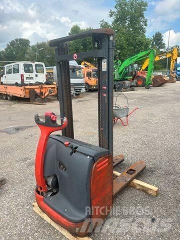 Linde L12 Высотные комплектовщики