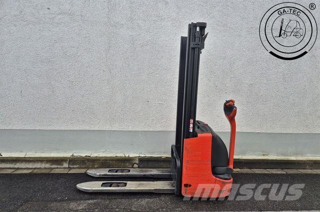 Linde L12 Высотные комплектовщики