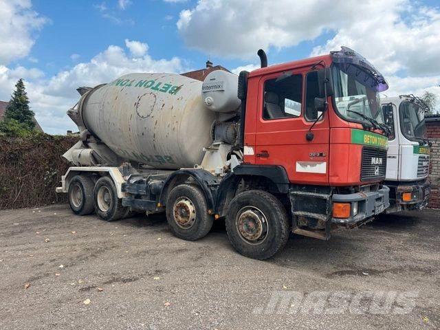 MAN 32.372 8x4 10m³ Автобетоносмесители
