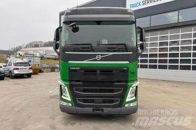 MAN TGX 33.520 6x4 Седельные тягачи