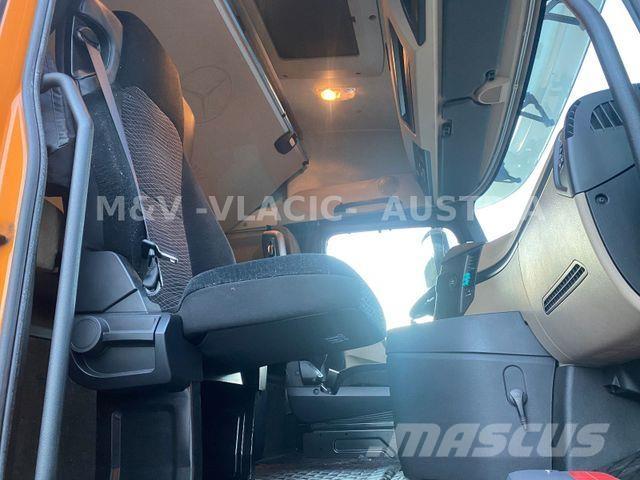 Mercedes-Benz 2542 Шасси с кабиной