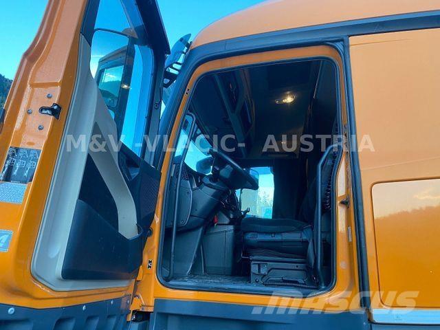 Mercedes-Benz 2542 Шасси с кабиной