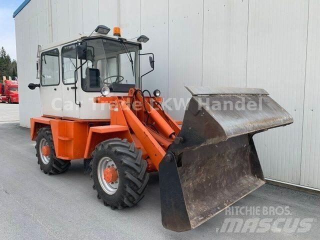 Schaeff SKB 902 Экскаваторы-погрузчики