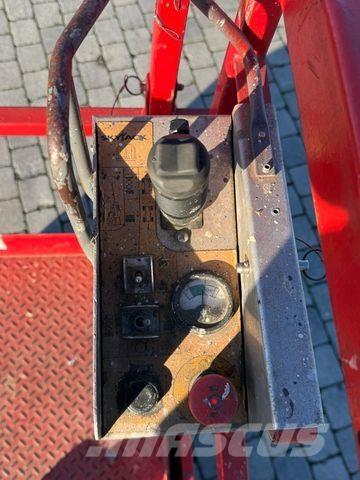 SkyJack SJ4626 Коленчатые подъемники