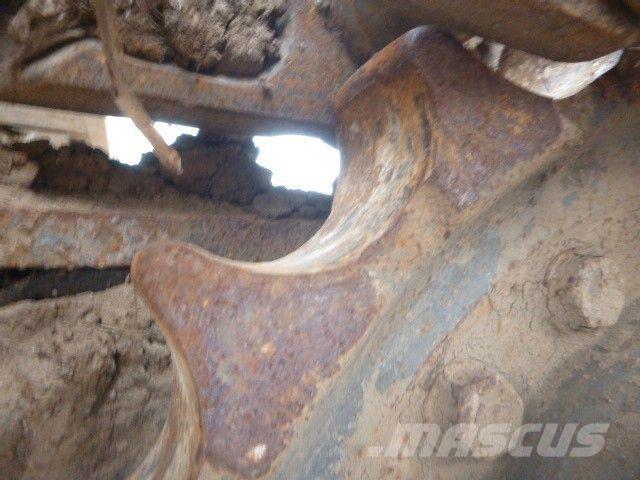 Volvo EC 160 Гусеничные экскаваторы
