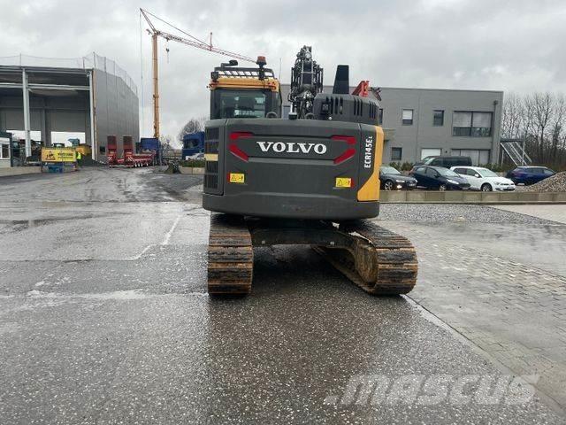 Volvo ECR 145 L Гусеничные экскаваторы
