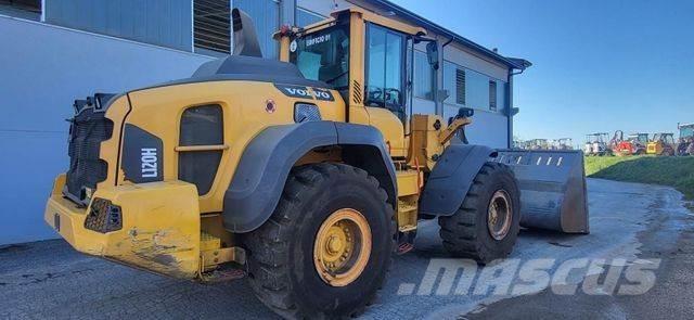 Volvo L 120 H Фронтальные погрузчики