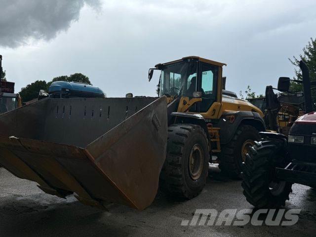 Volvo L 120 H Фронтальные погрузчики