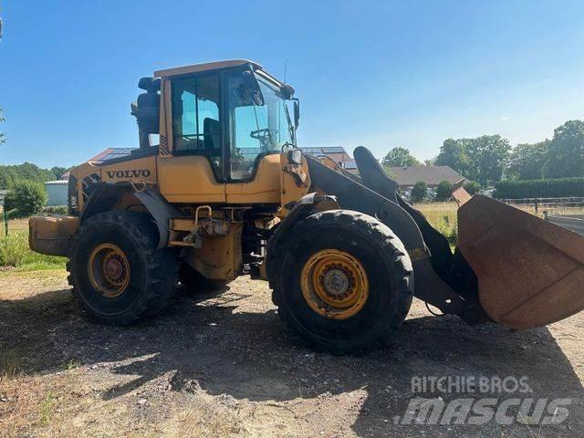 Volvo L 90 F Фронтальные погрузчики