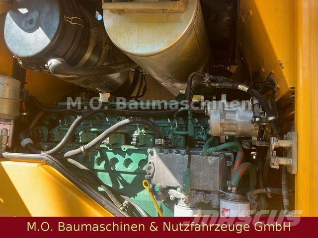 Volvo L120 E /Waage / Фронтальные погрузчики