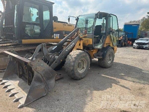 Volvo L25b Фронтальные погрузчики