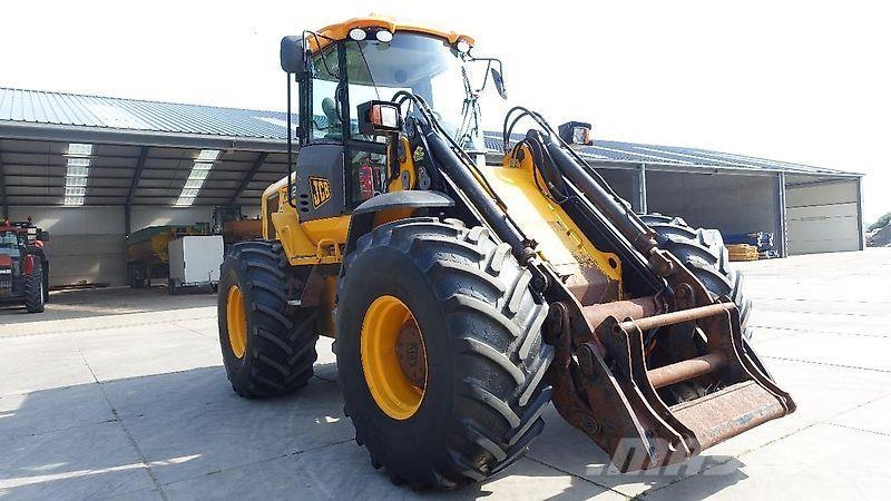 JCB 426 Фронтальные погрузчики