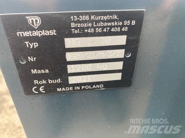  - - -  1200 KG Передние весы