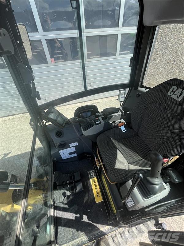 CAT 301.8 Мини-экскаваторы