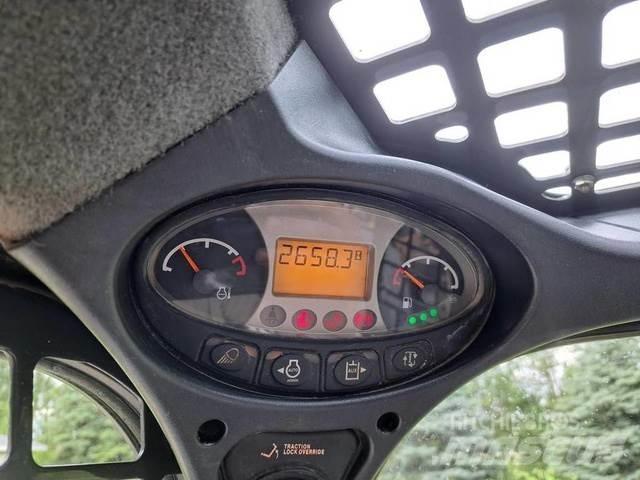 Bobcat T870 Строительная техника - Другие