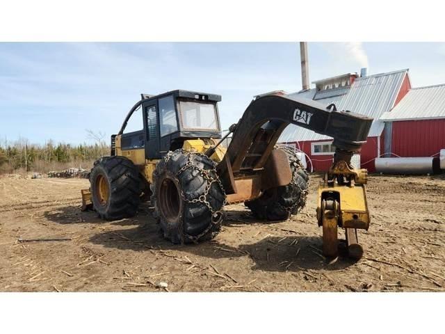 CAT 525C Skidder Строительная техника - Другие