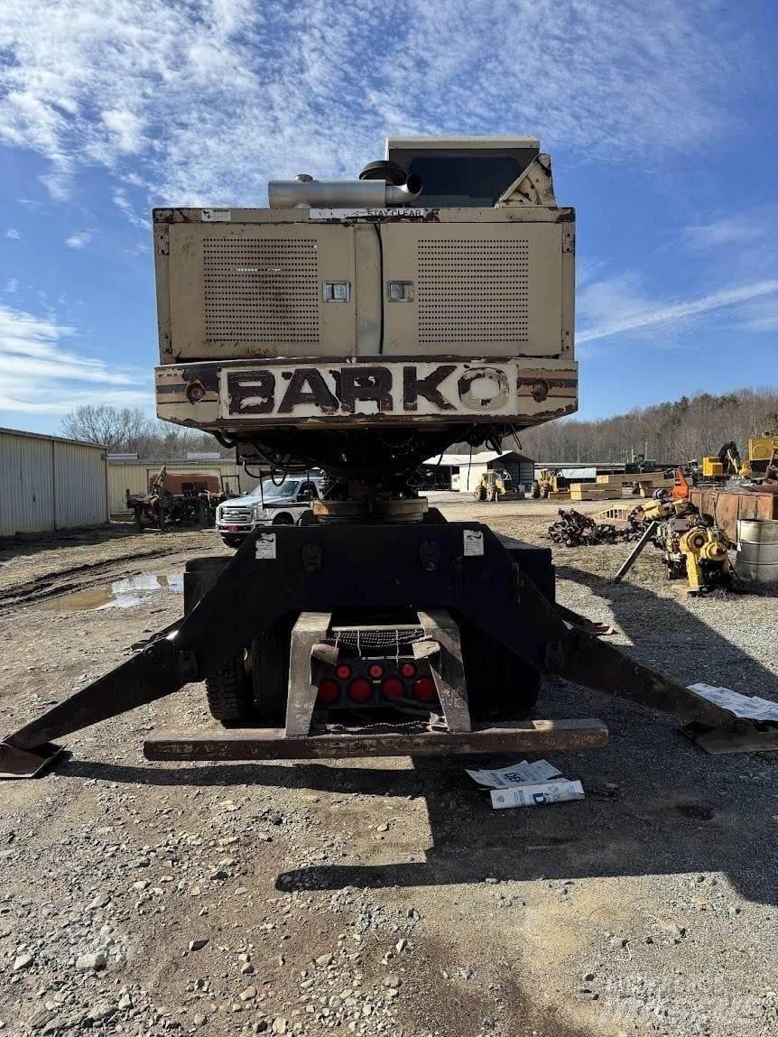 Barko 160D Лесопогрузчик