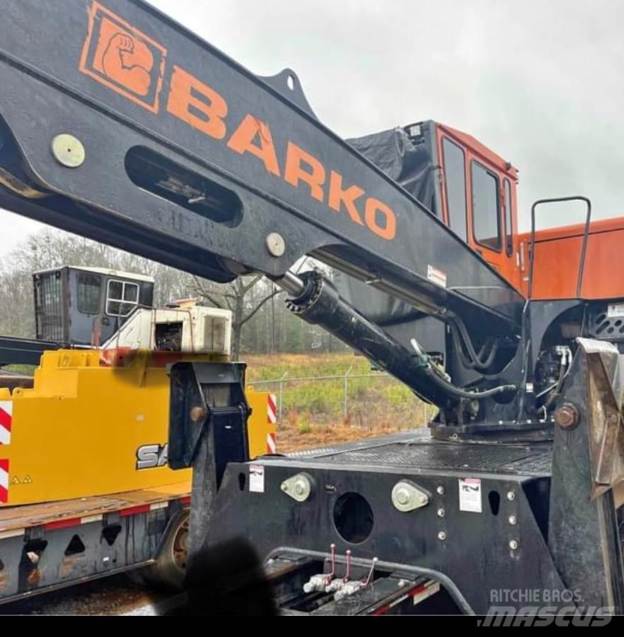 Barko 495B Лесопогрузчик