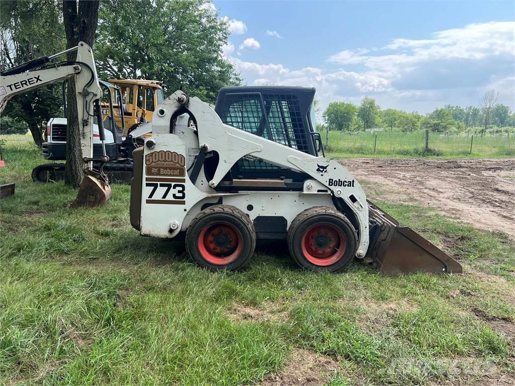 Bobcat 773 Мини-погрузчики