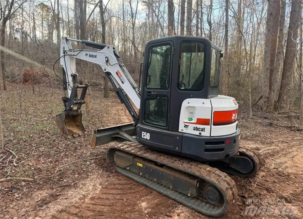 Bobcat E50 Мини-экскаваторы