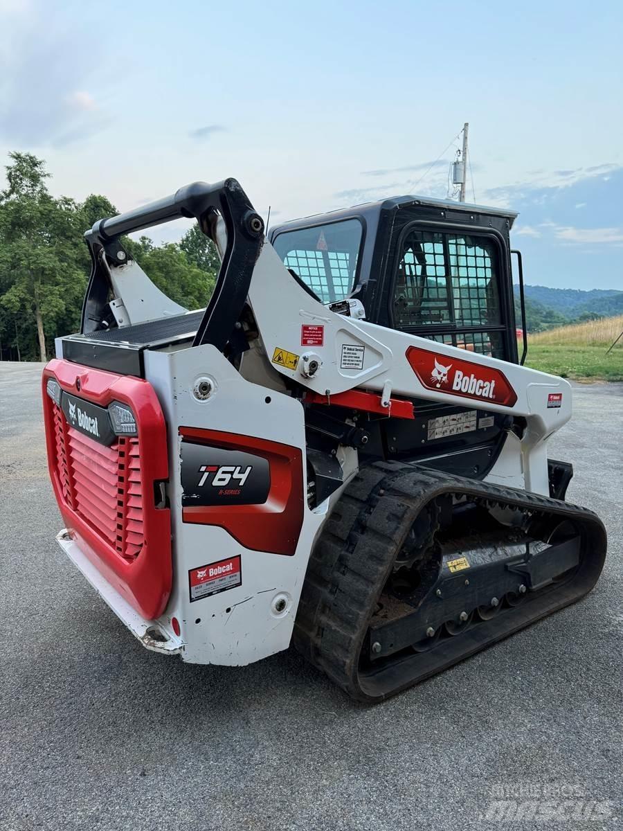 Bobcat T64 Мини-погрузчики