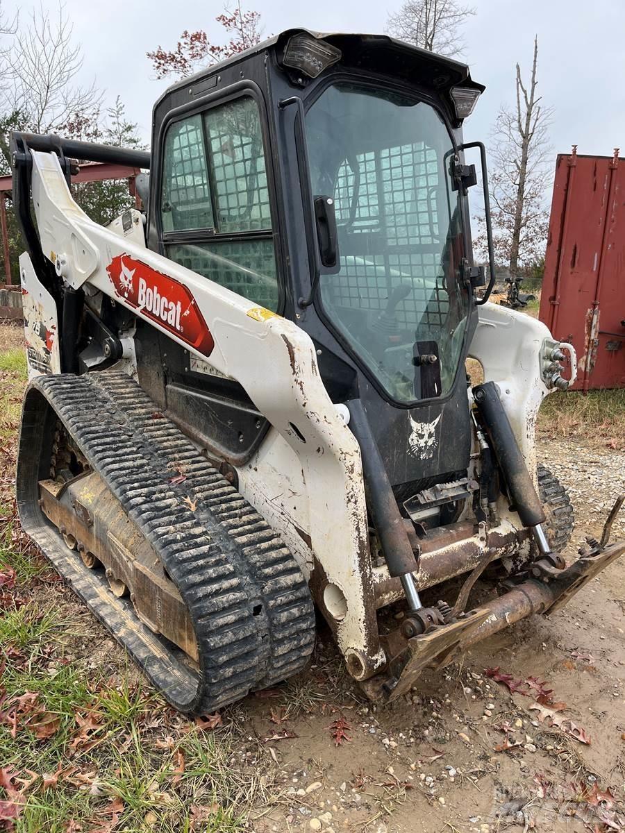Bobcat T76 Мини-погрузчики