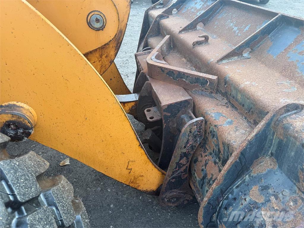 CASE 521D Фронтальные погрузчики