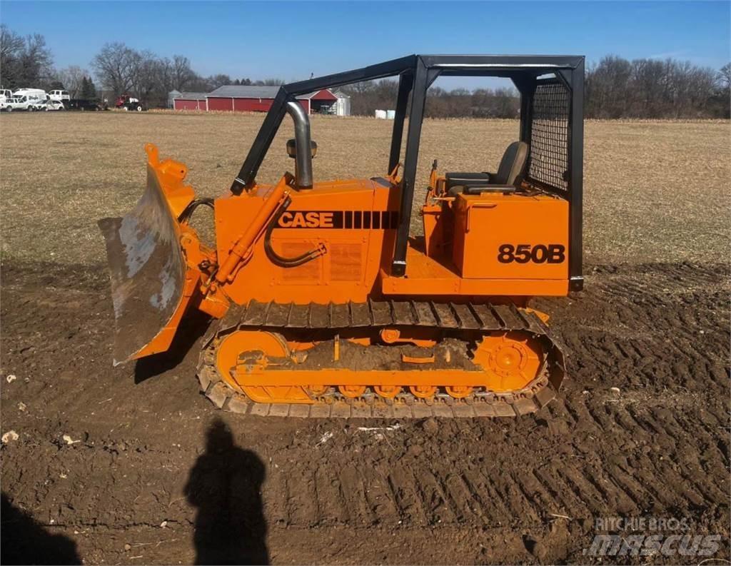 CASE 850B Гусеничные бульдозеры