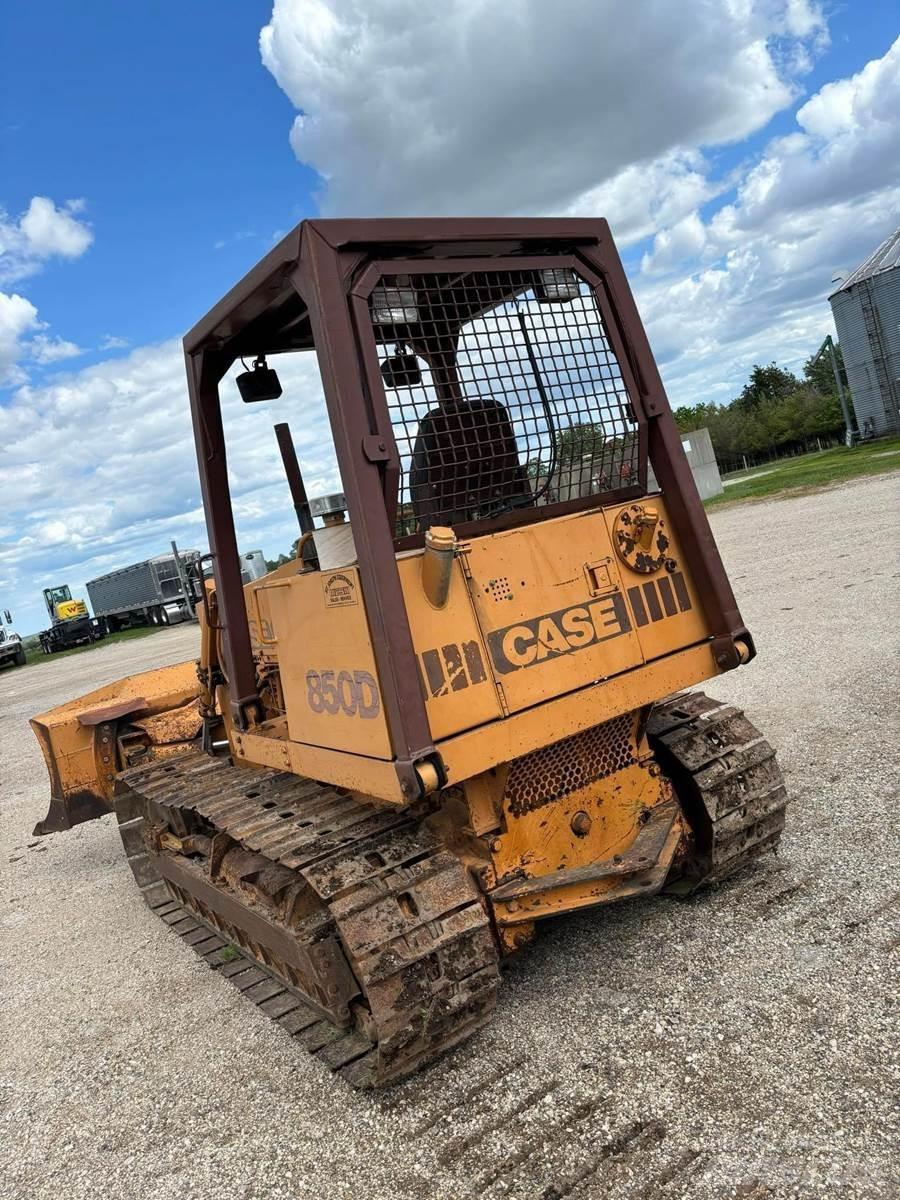 CASE 850D Гусеничные бульдозеры