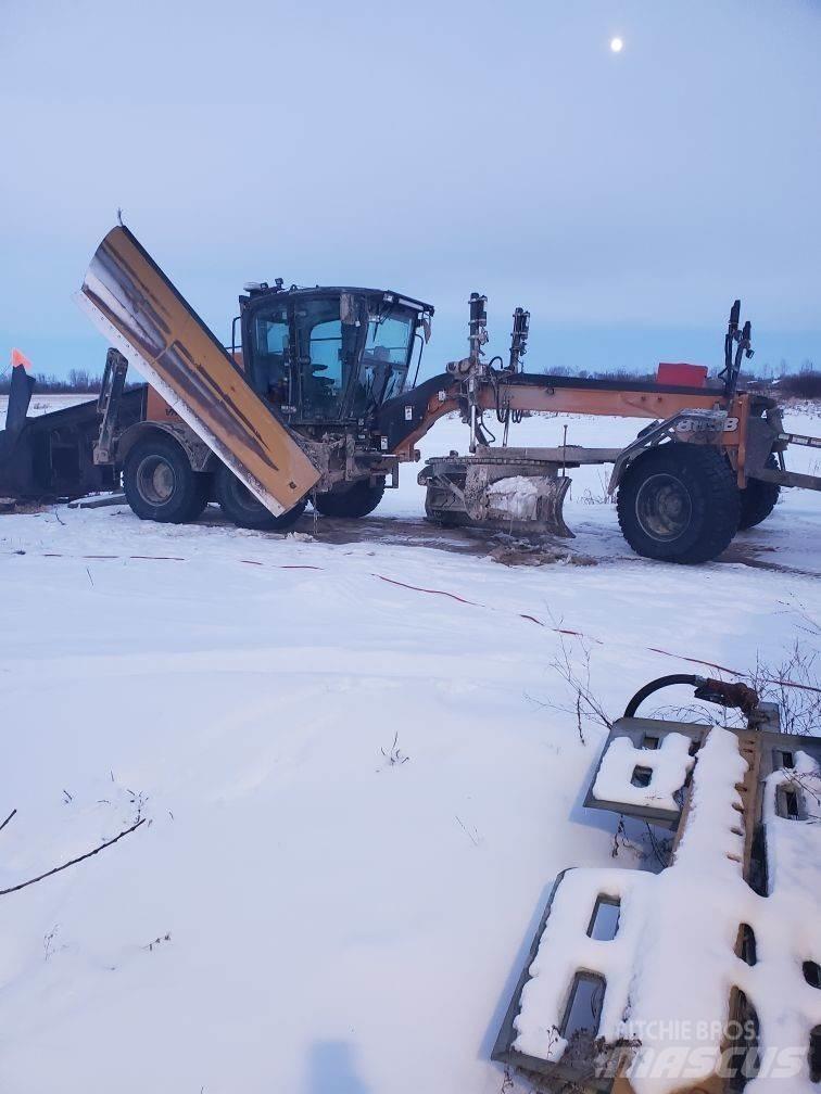CASE 885B Грейдеры