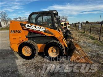 CASE SR250 Мини-погрузчики