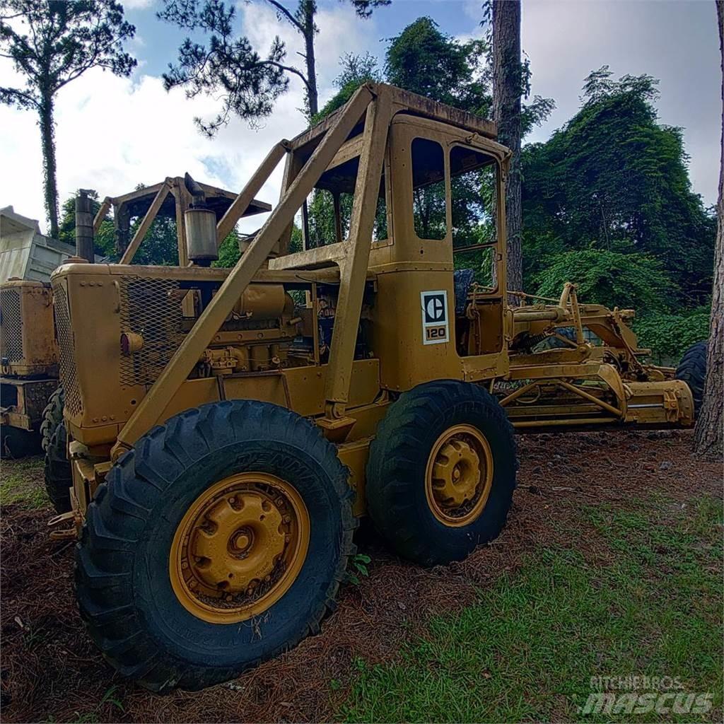 CAT 120 Грейдеры