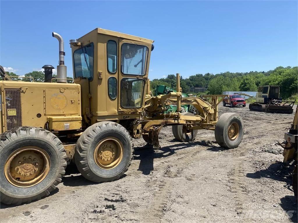 CAT 120G Грейдеры