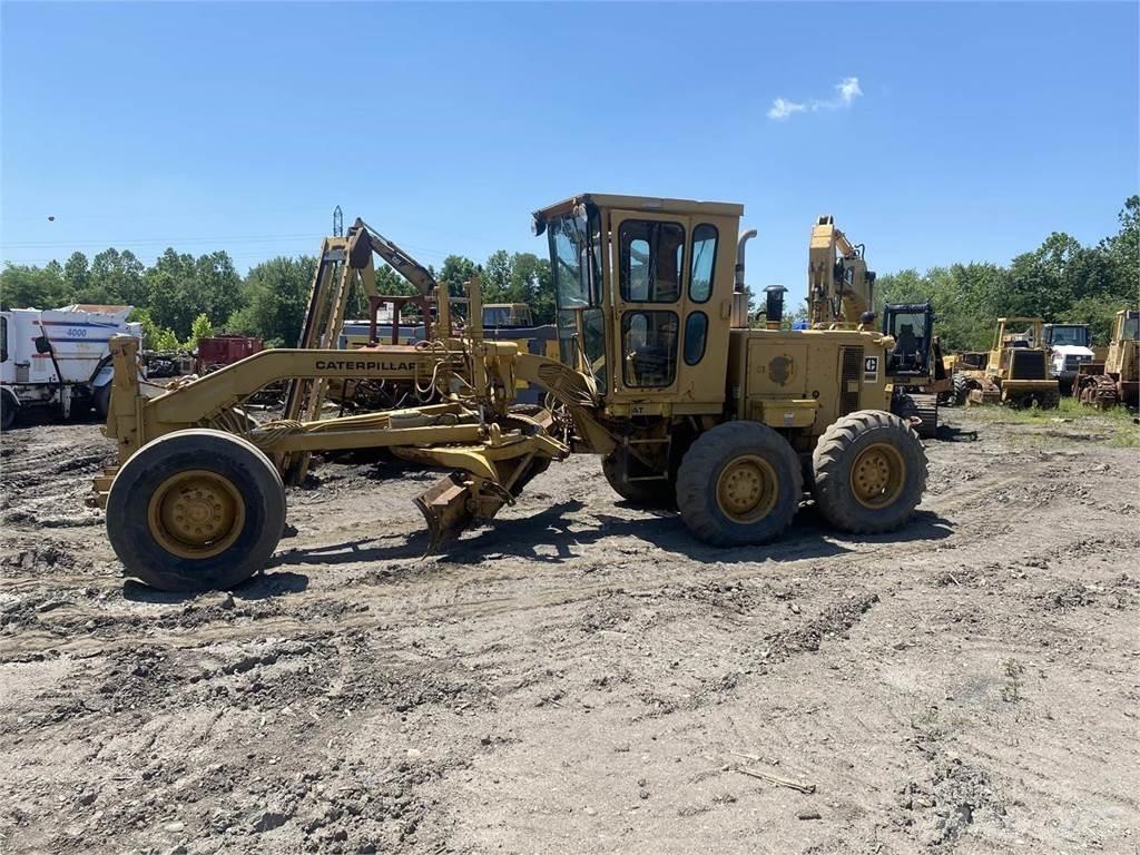 CAT 120G Грейдеры