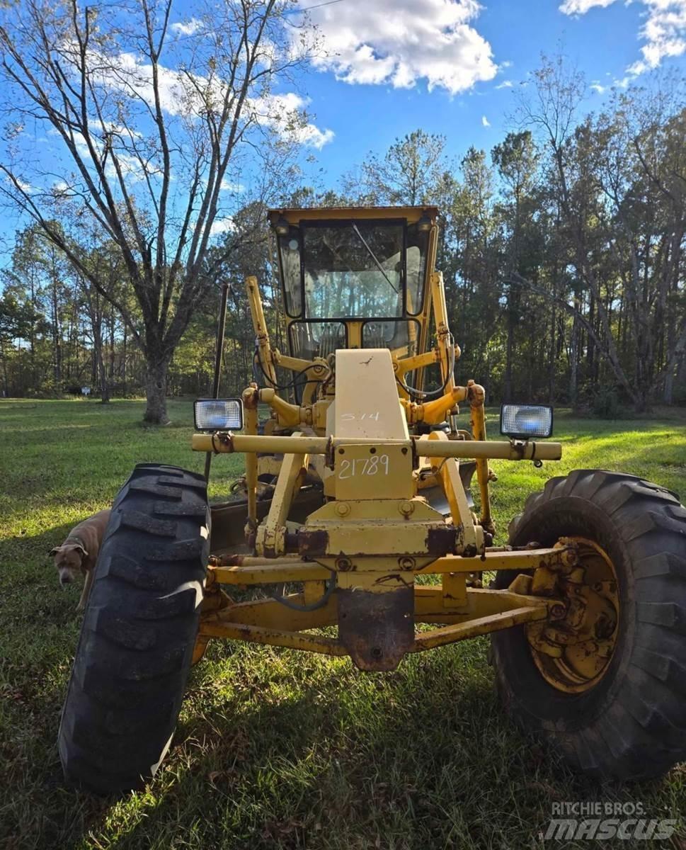 CAT 120G Грейдеры